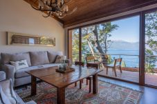 Apartamento en San Carlos de Bariloche - 4/5  Pax LENGA  2D - Apartamento con Vista al Lago, Pileta y Jacuzzi 
