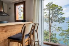 Apartamento en San Carlos de Bariloche - 6  Pax CIPRES 05- Apartamento con Vistas Únicas al Lago Gutierrez