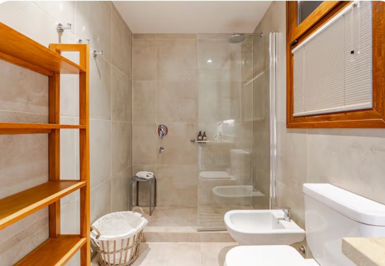 Apartamento en San Carlos de Bariloche - Arrayan -1A: Depto. 2 dorm+2 baños