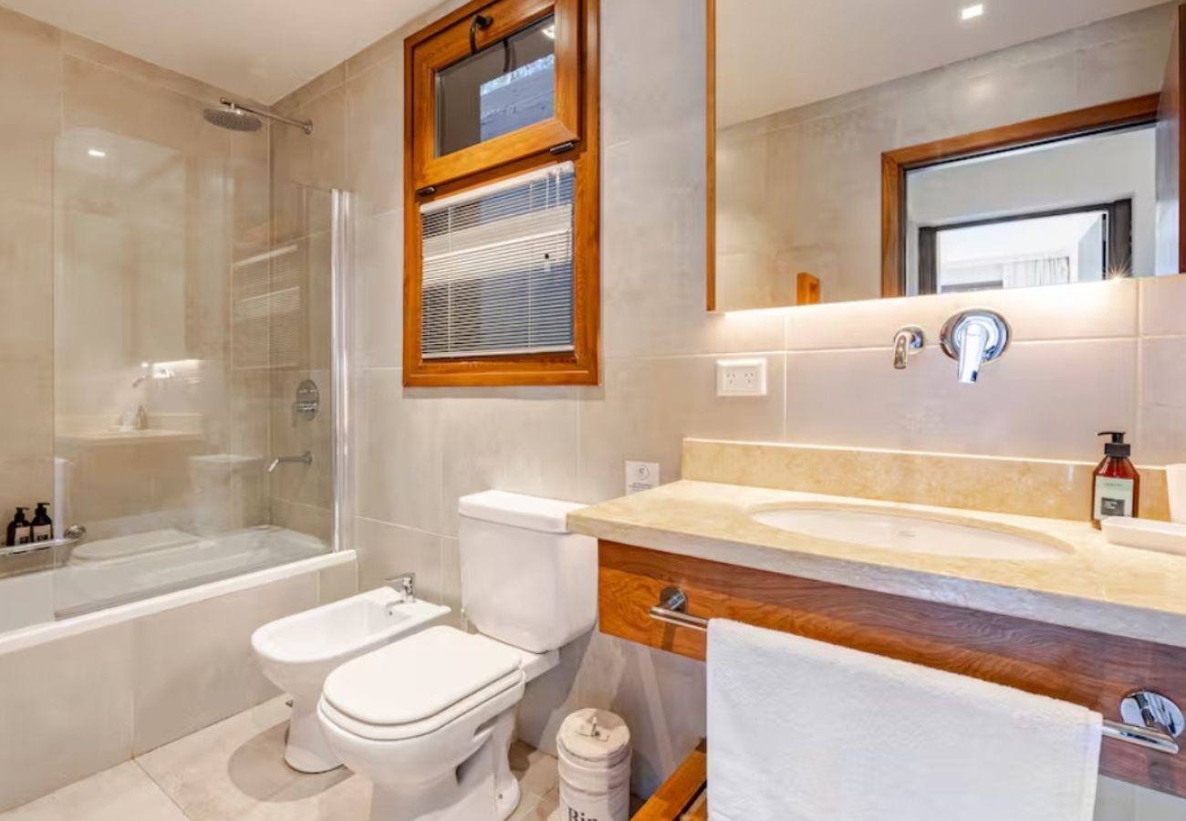 Apartamento en San Carlos de Bariloche - Arrayan -1A: Depto. 2 dorm+2 baños
