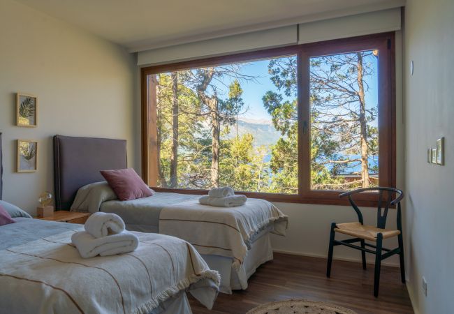 Apartamento em San Carlos de Bariloche - LENGA  1 D Incrível Apartamento Piscina+Vista Lago Apartamento em San Carlos de Bariloche - LENGA  1 D Incrível Apartamento Piscina+Vista Lago