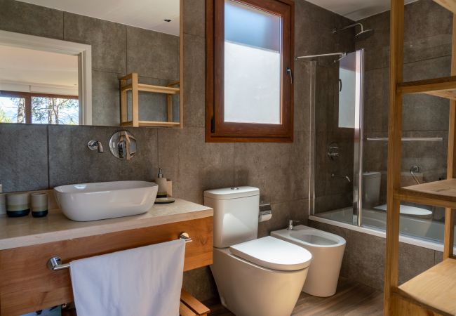 Apartamento em San Carlos de Bariloche - LENGA  1 D Incrível Apartamento Piscina+Vista Lago Apartamento em San Carlos de Bariloche - LENGA  1 D Incrível Apartamento Piscina+Vista Lago