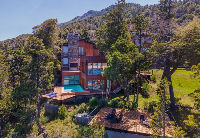 Amenities. Multipurpose room + temperated swimming pool Apartment in San Carlos de Bariloche -  CIPRES 01  Exclusive lake and mountain view
