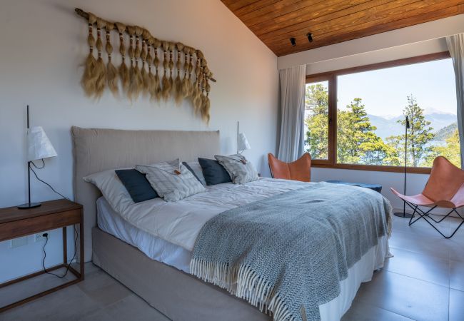 Apartment in San Carlos de Bariloche - LENGA 2 A Exclusive apartment with lake view Apartment in San Carlos de Bariloche - LENGA 2 A Exclusive apartment with lake view