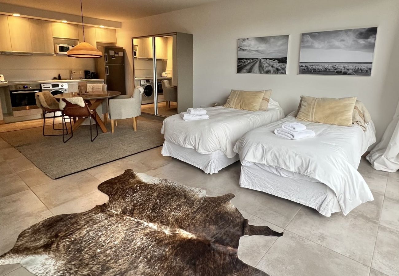 Studio in San Carlos de Bariloche - Arrayan -1B: Double Studio lake view