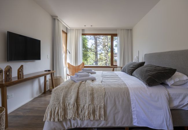 Apartment in San Carlos de Bariloche - LENGA PB D Amazing apartment in Peñon Arelauquen Apartment in San Carlos de Bariloche - LENGA PB D Amazing apartment in Peñon Arelauquen