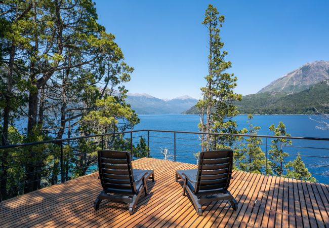 Studio in San Carlos de Bariloche - ARRAYAN PB B Studio with Panoramic Lake View Studio in San Carlos de Bariloche - ARRAYAN PB B Studio with Panoramic Lake View